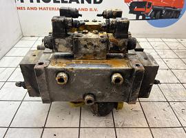 Liebherr LT1200 valve block