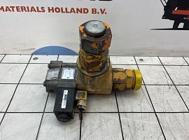 Liebherr LT1200 valve block