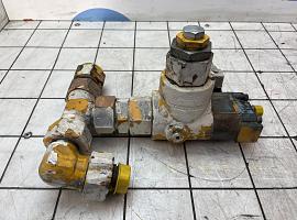 Liebherr LT1200 valve block