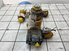 Liebherr LT1200 valve block