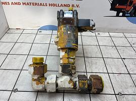Liebherr LT1200 valve block