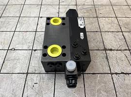 Tadano AC 5.220L-1 winch lowering brake valve