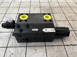 Tadano AC 5.220L-1 winch lowering brake valve