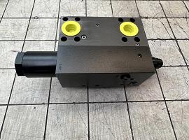 Tadano AC 5.220L-1 winch lowering brake valve