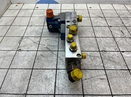 Liebherr LTM 1250-6.1 connection block