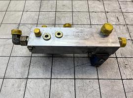 Liebherr LTM 1250-6.1 connection block