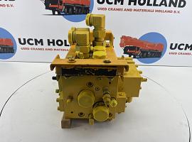 Liebherr LTM 1130-5.1 control block upper