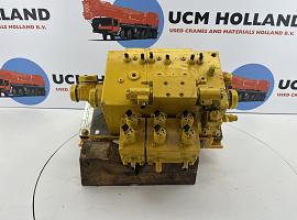 Liebherr LTM 1130-5.1 control block upper