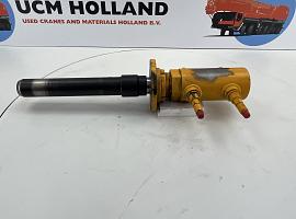 Liebherr LTM 1130-5.1 Hydro cylinder upper