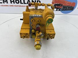 Liebherr LTM 1130-5.1 control block upper