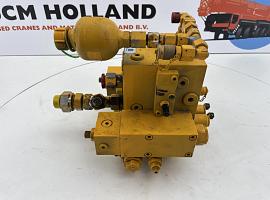 Liebherr LTM 1130-5.1 control block upper
