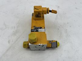 Liebherr LTM 1130-5.1 Directional control valve