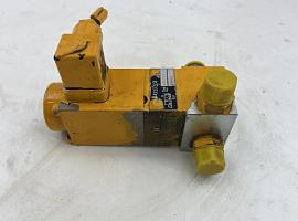 Liebherr LTM 1130-5.1 Directional control valve