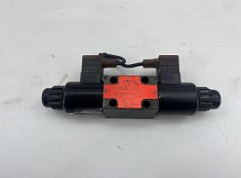 Demag AC 50-1 Horizontal cylinder valve
