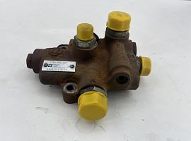 Compact truck CT-2 valve block