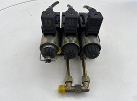 Compact truck CT-2 valve block