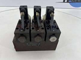 Compact truck CT-2 valve block