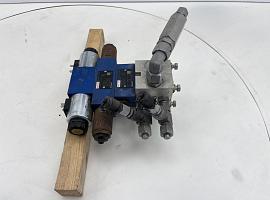Compact truck CT-2 Valve block