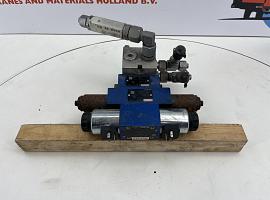 Compact truck CT-2 Valve block