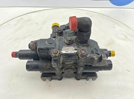 P&H S35 Valve block