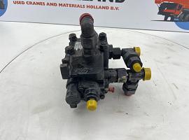 P&H S35 Valve block