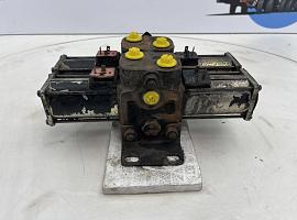 P&H S35 valve assembly