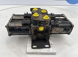 P&H S35 valve assembly