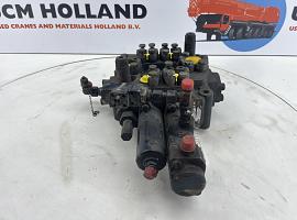 P&H S35 Valve block