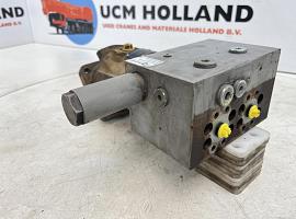 Compact truck CT.2 hydraulic motor with brake valve
