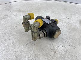 Compact truck CT.2 2 way oil flow divider