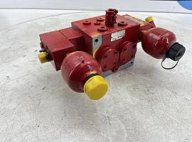Liebherr LTM 1040-2.1 Slewing gear valve