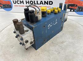 Spierings SK 477-AT4 Valve block