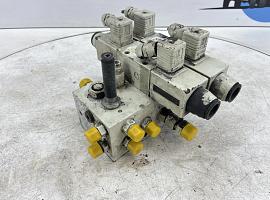Grove GMK 3050 CONTROL BLOCK