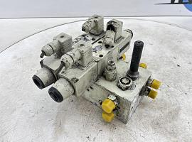 Grove GMK 3050 CONTROL BLOCK