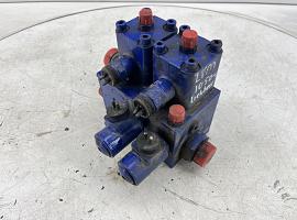 Liebherr LTM 1050-1 axle locking valve