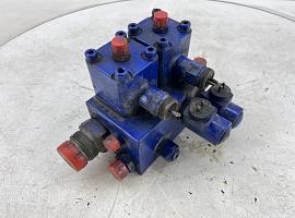 Liebherr LTM 1050-1 axle locking valve