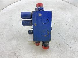 Liebherr LTM 1050-1 axle locking valve