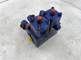 Liebherr LTM 1050-1 axle locking valve
