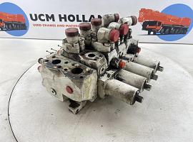 Liebherr LTM 1050-1 control block