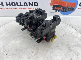 Compact truck C.T.2 Valve block