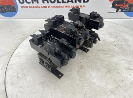Compact truck C.T.2 Valve block