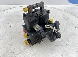 Liebherr LTM Axle locking valve