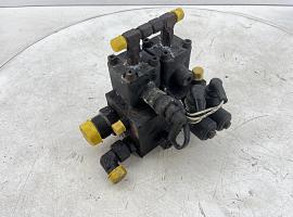 Liebherr LTM Axle locking valve