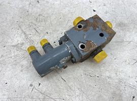 Liebherr LTM 1060/1070 Directional control valve steering