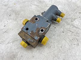 Liebherr LTM 1060/1070 Directional control valve steering