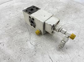 Liebherr LTM 1045-3.1 Lowering brake valve