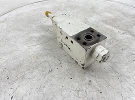 Liebherr LTM 1045-3.1 Lowering brake valve