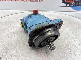 Krupp KMK 6160 / 6180 / 7250 Slewing motor