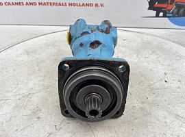 Krupp KMK 6160 / 6180 / 7250 Slewing motor