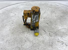 Liebherr LTM 1140 Directional control valve
